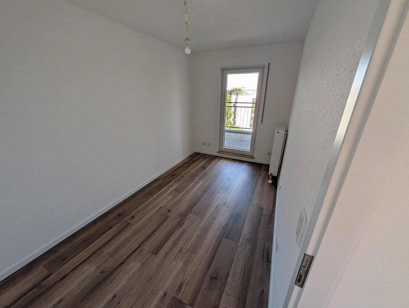 Pronájem bytu 4+1 89 m², Windmühlstraße 2-4, Mannheim, Bádensko-Württembersko Pronájem bytu 4+1 89 m², Windmühlstraße 2-4, Mannheim, Bádensko-Württembersko