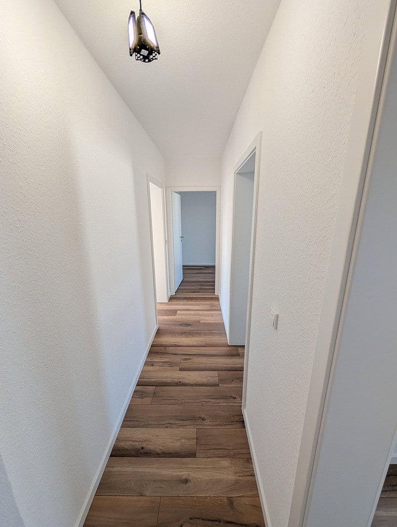 Pronájem bytu 4+1 89 m², Windmühlstraße 2-4, Mannheim, Bádensko-Württembersko Pronájem bytu 4+1 89 m², Windmühlstraße 2-4, Mannheim, Bádensko-Württembersko