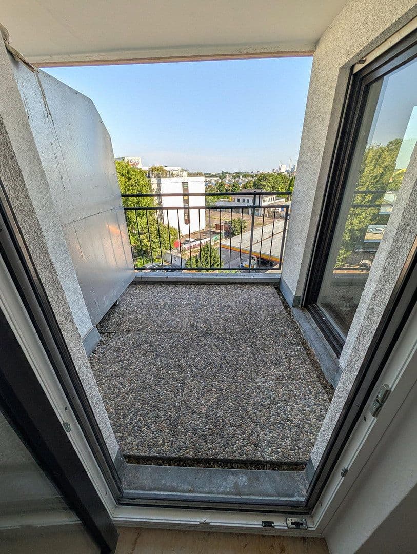 Pronájem bytu 4+1 89 m², Windmühlstraße 2-4, Mannheim, Bádensko-Württembersko Pronájem bytu 4+1 89 m², Windmühlstraße 2-4, Mannheim, Bádensko-Württembersko