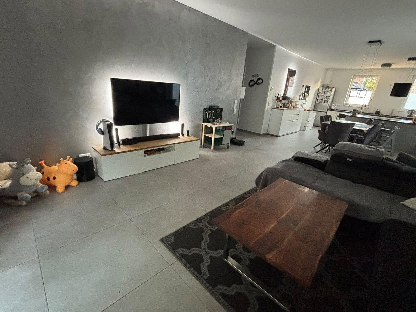 Pronájem bytu 3+1 125 m², Merzenich, Severní Porýní-Vestfálsko Pronájem bytu 3+1 125 m², Merzenich, Severní Porýní-Vestfálsko