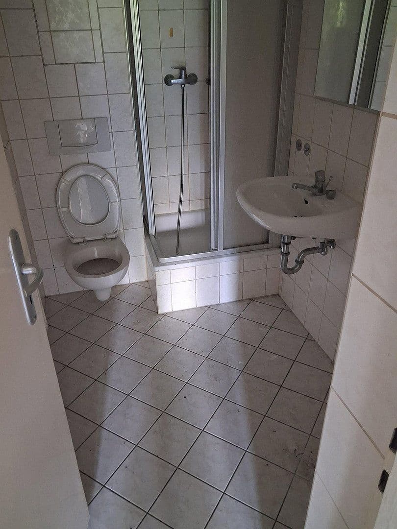 Pronájem bytu 3+1 75 m², Bergstraße 12, Drebach, Sasko Pronájem bytu 3+1 75 m², Bergstraße 12, Drebach, Sasko