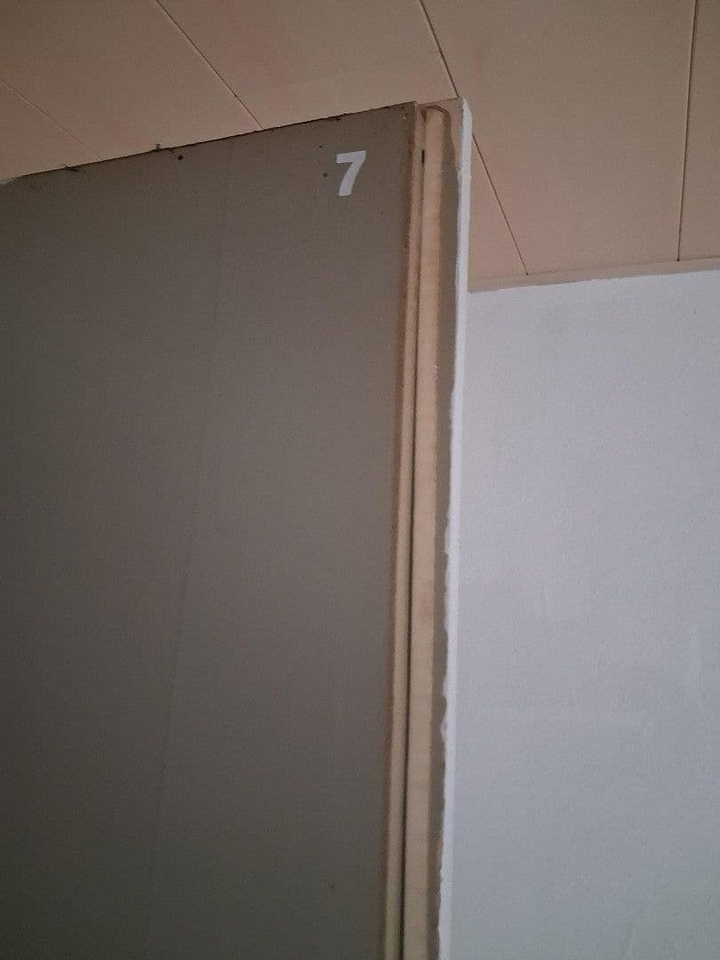 Pronájem bytu 3+1 66 m², Bergstraße 12, Drebach, Sasko Pronájem bytu 3+1 66 m², Bergstraße 12, Drebach, Sasko