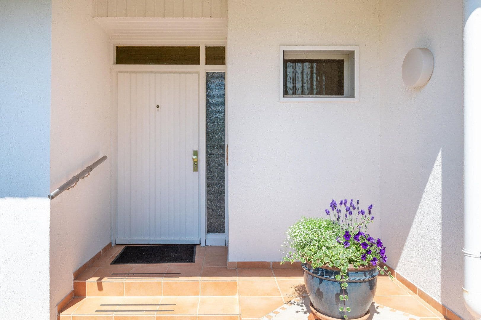 Prodej domu 219 m², pozemek 1.000 m², Rosengarten, Dolní Sasko Prodej domu 219 m², pozemek 1.000 m², Rosengarten, Dolní Sasko