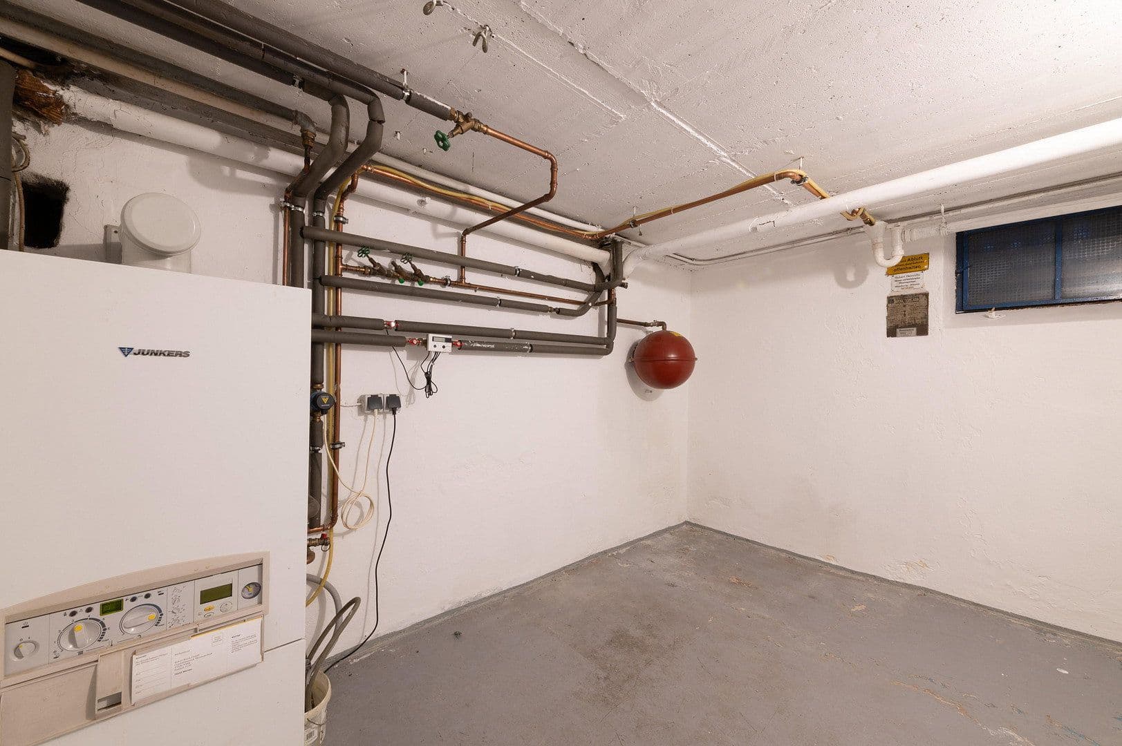 Prodej domu 219 m², pozemek 1.000 m², Rosengarten, Dolní Sasko Prodej domu 219 m², pozemek 1.000 m², Rosengarten, Dolní Sasko