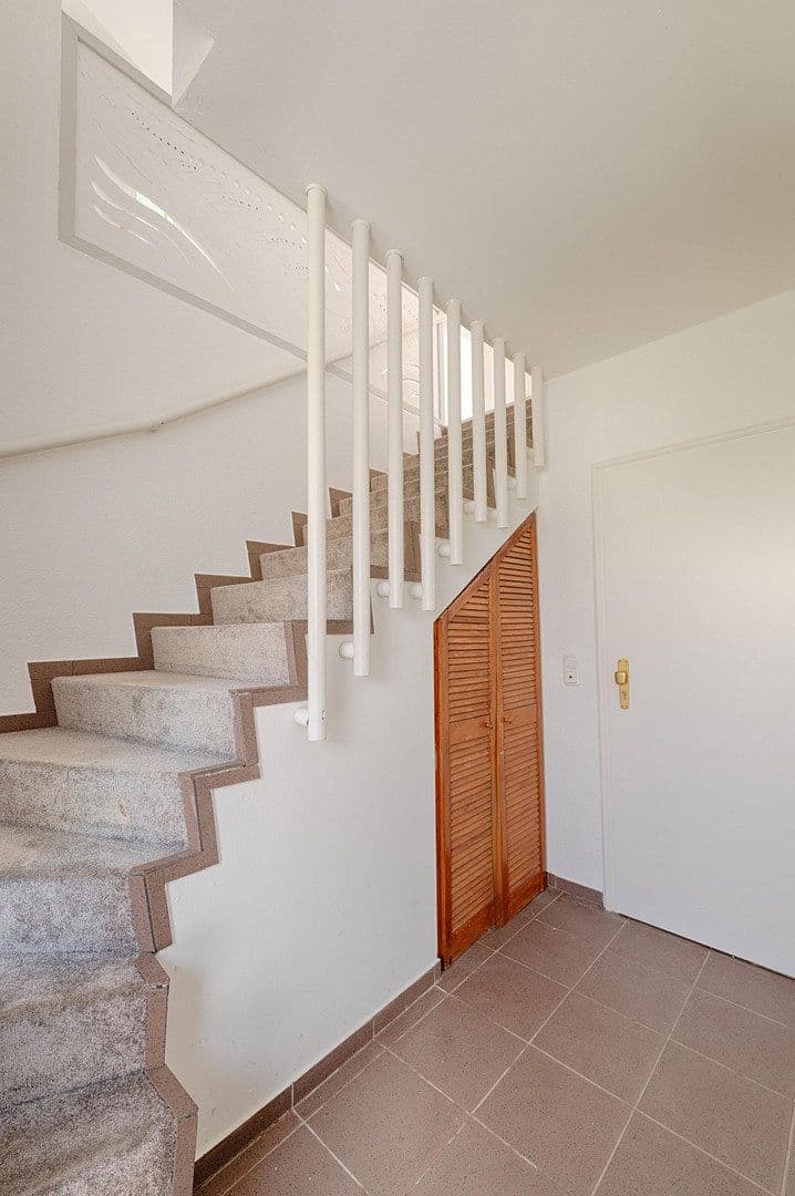 Prodej domu 219 m², pozemek 1.000 m², Rosengarten, Dolní Sasko Prodej domu 219 m², pozemek 1.000 m², Rosengarten, Dolní Sasko