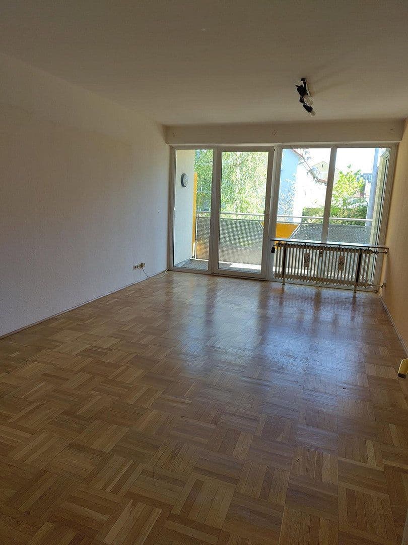 Prodej bytu 3+1 81 m², Emil-Kränzlein-Straße 1, Erlangen, Bavorsko Prodej bytu 3+1 81 m², Emil-Kränzlein-Straße 1, Erlangen, Bavorsko