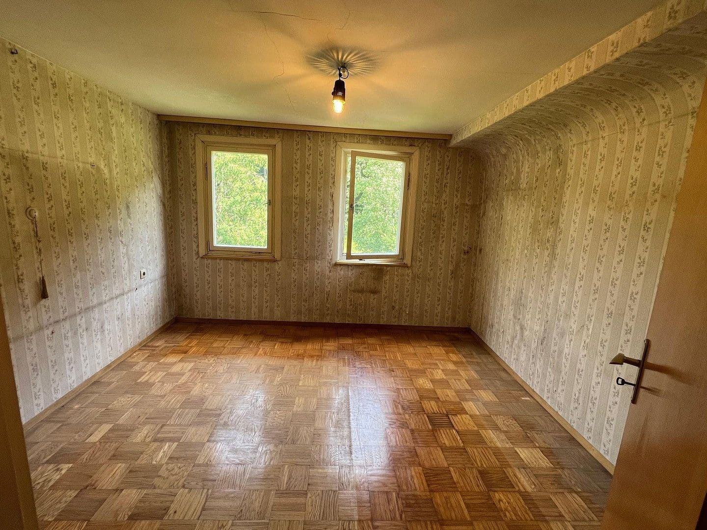Prodej domu 125 m², pozemek 1.084 m², Horb am Neckar, Bádensko-Württembersko Prodej domu 125 m², pozemek 1.084 m², Horb am Neckar, Bádensko-Württembersko