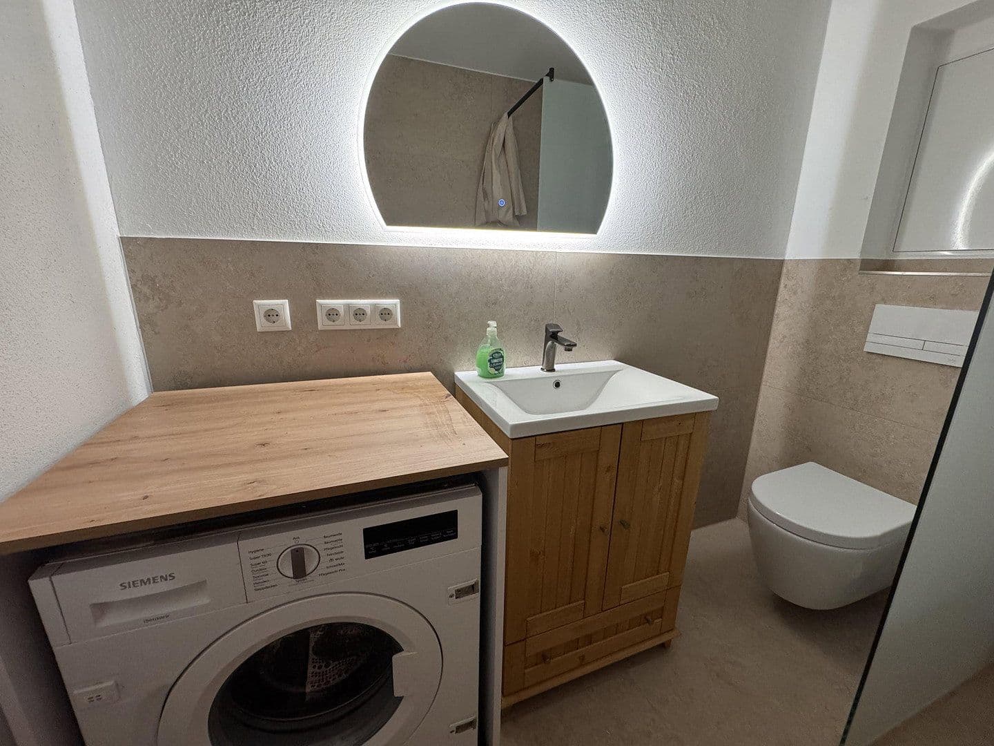 Pronájem bytu 2+1 53 m², Rimsting, Bavorsko Pronájem bytu 2+1 53 m², Rimsting, Bavorsko