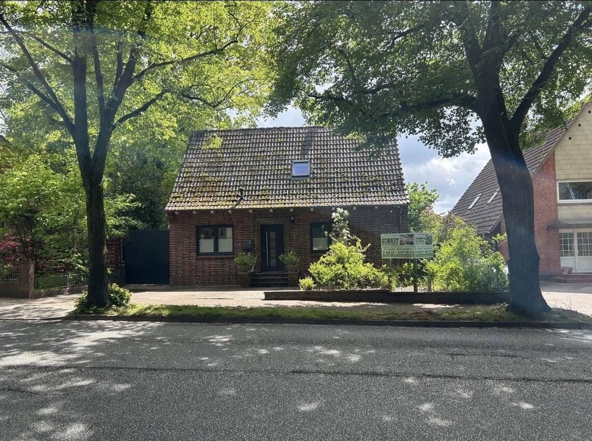 Prodej domu 145 m², pozemek 617 m², Itzehoe, Šlesvicko-Holštýnsko Prodej domu 145 m², pozemek 617 m², Itzehoe, Šlesvicko-Holštýnsko