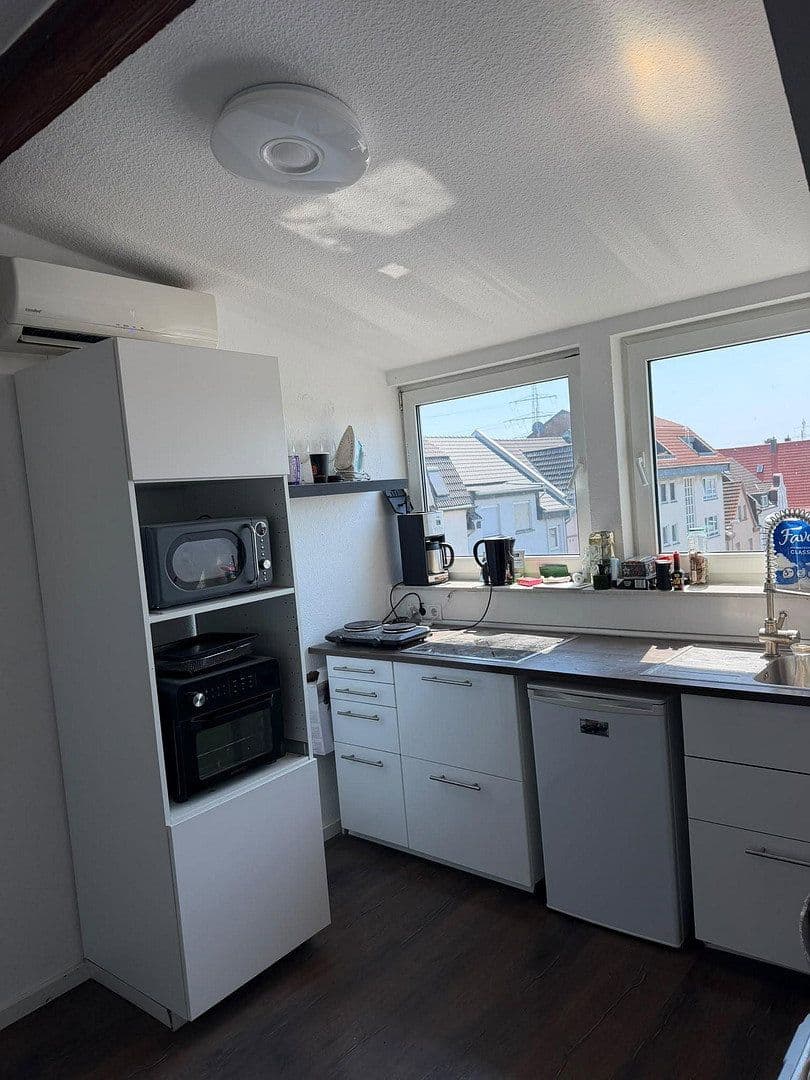 Pronájem bytu 2+1 39 m², Stixchesstrasse 18, Leverkusen, Severní Porýní-Vestfálsko Pronájem bytu 2+1 39 m², Stixchesstrasse 18, Leverkusen, Severní Porýní-Vestfálsko