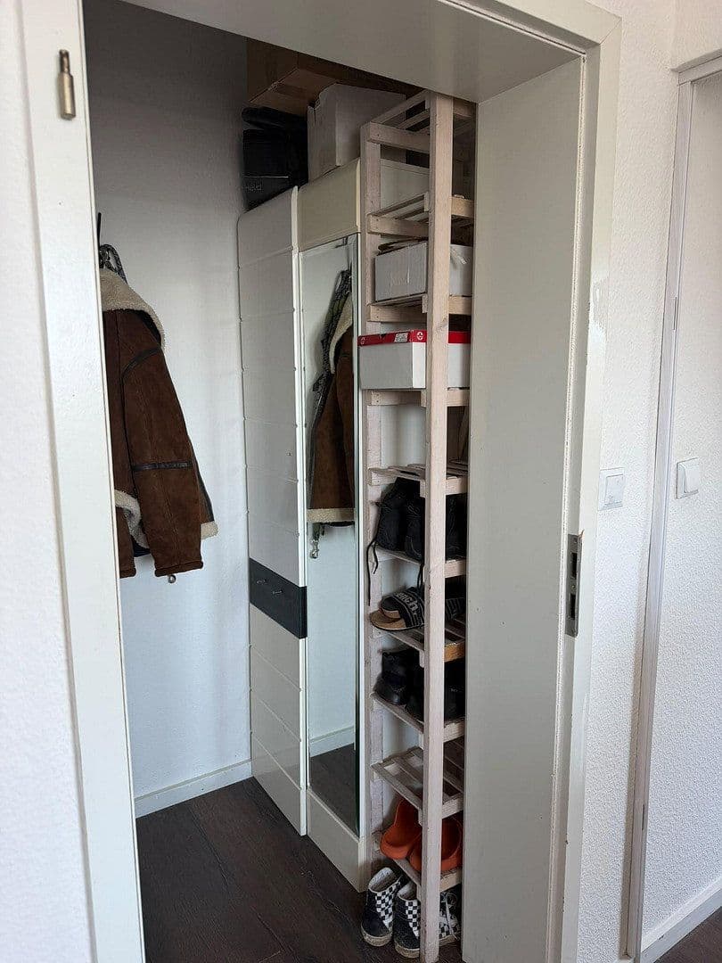 Pronájem bytu 2+1 39 m², Stixchesstrasse 18, Leverkusen, Severní Porýní-Vestfálsko Pronájem bytu 2+1 39 m², Stixchesstrasse 18, Leverkusen, Severní Porýní-Vestfálsko