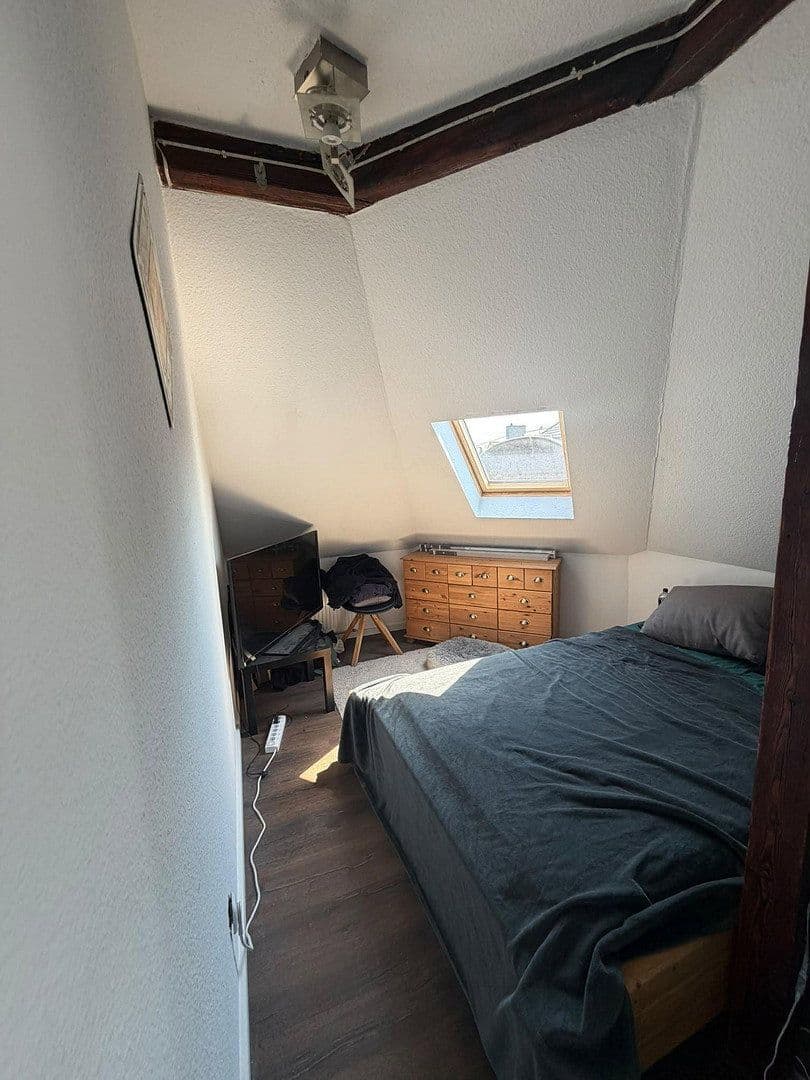 Pronájem bytu 2+1 39 m², Stixchesstrasse 18, Leverkusen, Severní Porýní-Vestfálsko Pronájem bytu 2+1 39 m², Stixchesstrasse 18, Leverkusen, Severní Porýní-Vestfálsko