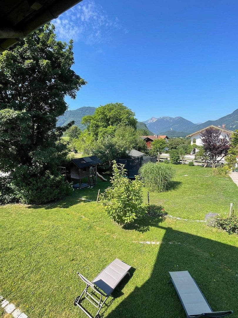 Prodej domu 222 m², pozemek 996 m², Hochgernweg 47, Unterwössen, Bavorsko Prodej domu 222 m², pozemek 996 m², Hochgernweg 47, Unterwössen, Bavorsko