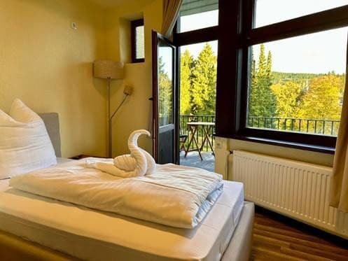 Prodej nebytového prostoru 4.000 m², Goslar, Dolní Sasko Prodej nebytového prostoru 4.000 m², Goslar, Dolní Sasko