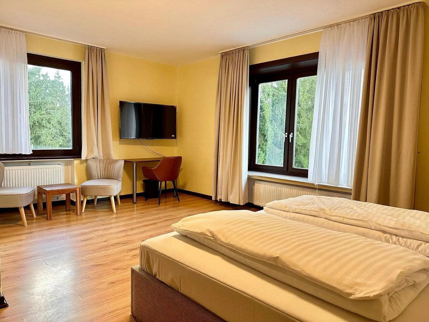 Prodej nebytového prostoru 4.000 m², Goslar, Dolní Sasko Prodej nebytového prostoru 4.000 m², Goslar, Dolní Sasko