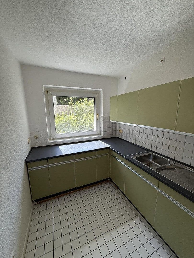 Pronájem bytu 2+1 62 m², Paradestr. 33, Wuppertal, Severní Porýní-Vestfálsko Pronájem bytu 2+1 62 m², Paradestr. 33, Wuppertal, Severní Porýní-Vestfálsko
