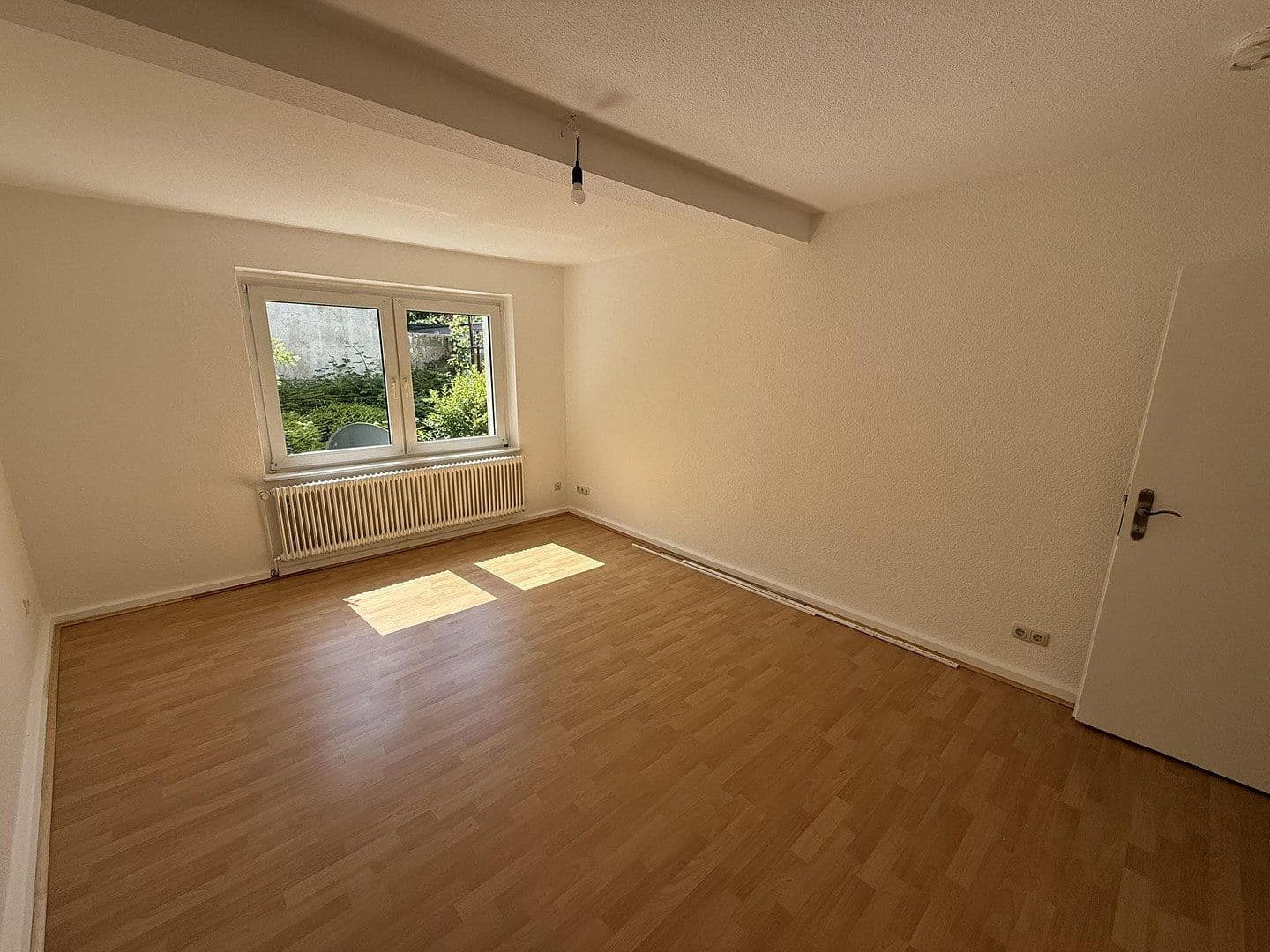 Pronájem bytu 2+1 62 m², Paradestr. 33, Wuppertal, Severní Porýní-Vestfálsko Pronájem bytu 2+1 62 m², Paradestr. 33, Wuppertal, Severní Porýní-Vestfálsko