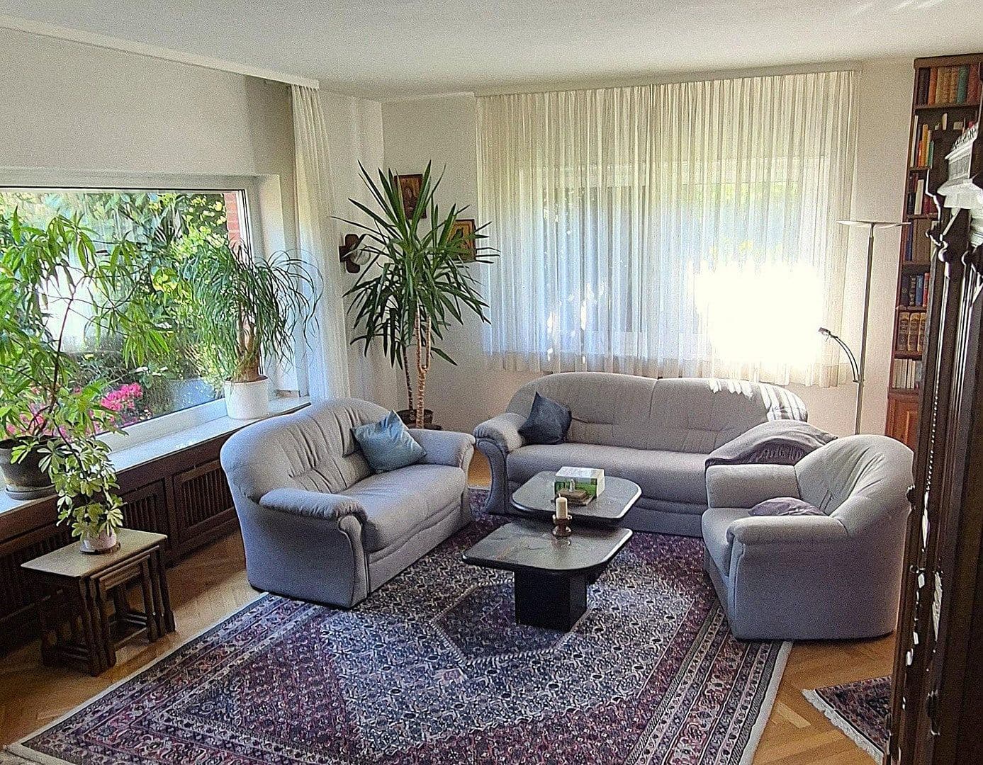 Prodej domu 150 m², pozemek 800 m², Neuss, Severní Porýní-Vestfálsko Prodej domu 150 m², pozemek 800 m², Neuss, Severní Porýní-Vestfálsko