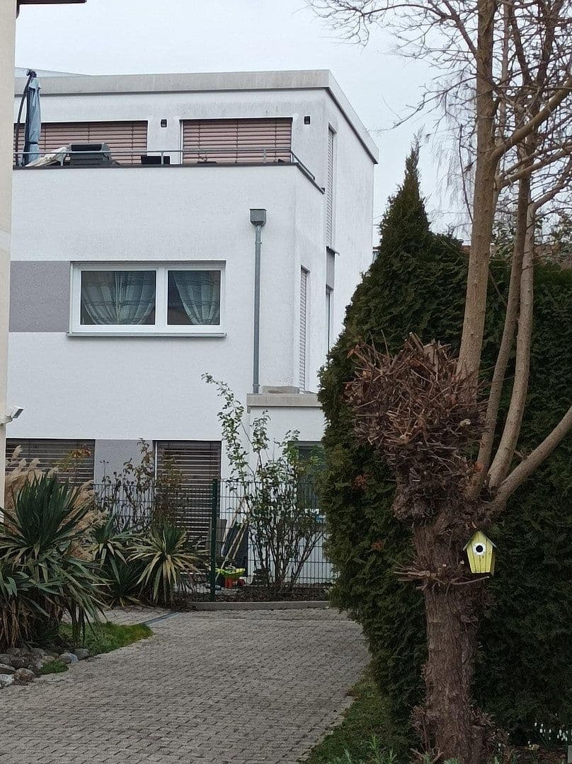Pronájem bytu 4+kk 119 m², Uhldingen-Mühlhofen, Bádensko-Württembersko Pronájem bytu 4+kk 119 m², Uhldingen-Mühlhofen, Bádensko-Württembersko