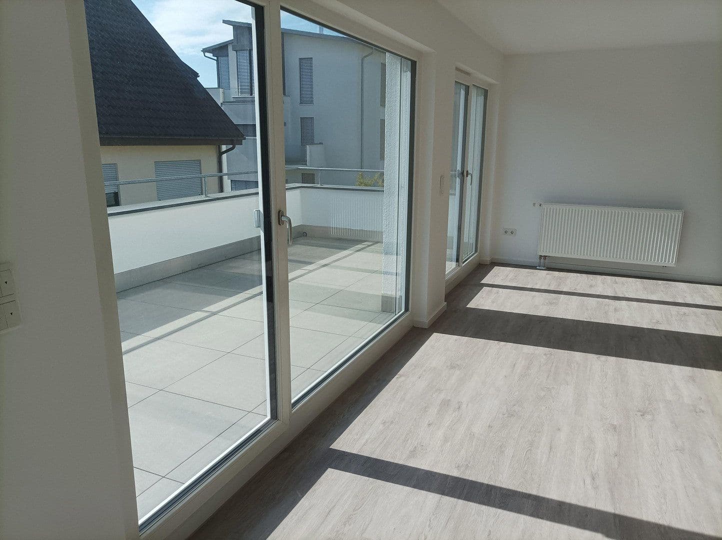 Pronájem bytu 4+kk 119 m², Uhldingen-Mühlhofen, Bádensko-Württembersko Pronájem bytu 4+kk 119 m², Uhldingen-Mühlhofen, Bádensko-Württembersko