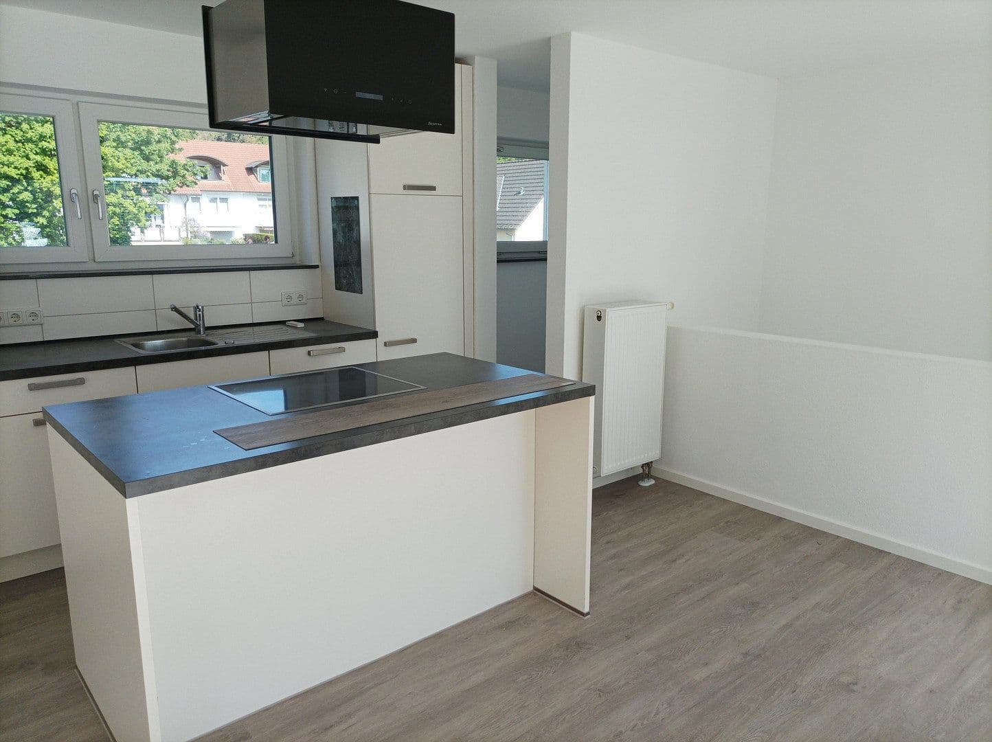 Pronájem bytu 4+kk 119 m², Uhldingen-Mühlhofen, Bádensko-Württembersko Pronájem bytu 4+kk 119 m², Uhldingen-Mühlhofen, Bádensko-Württembersko