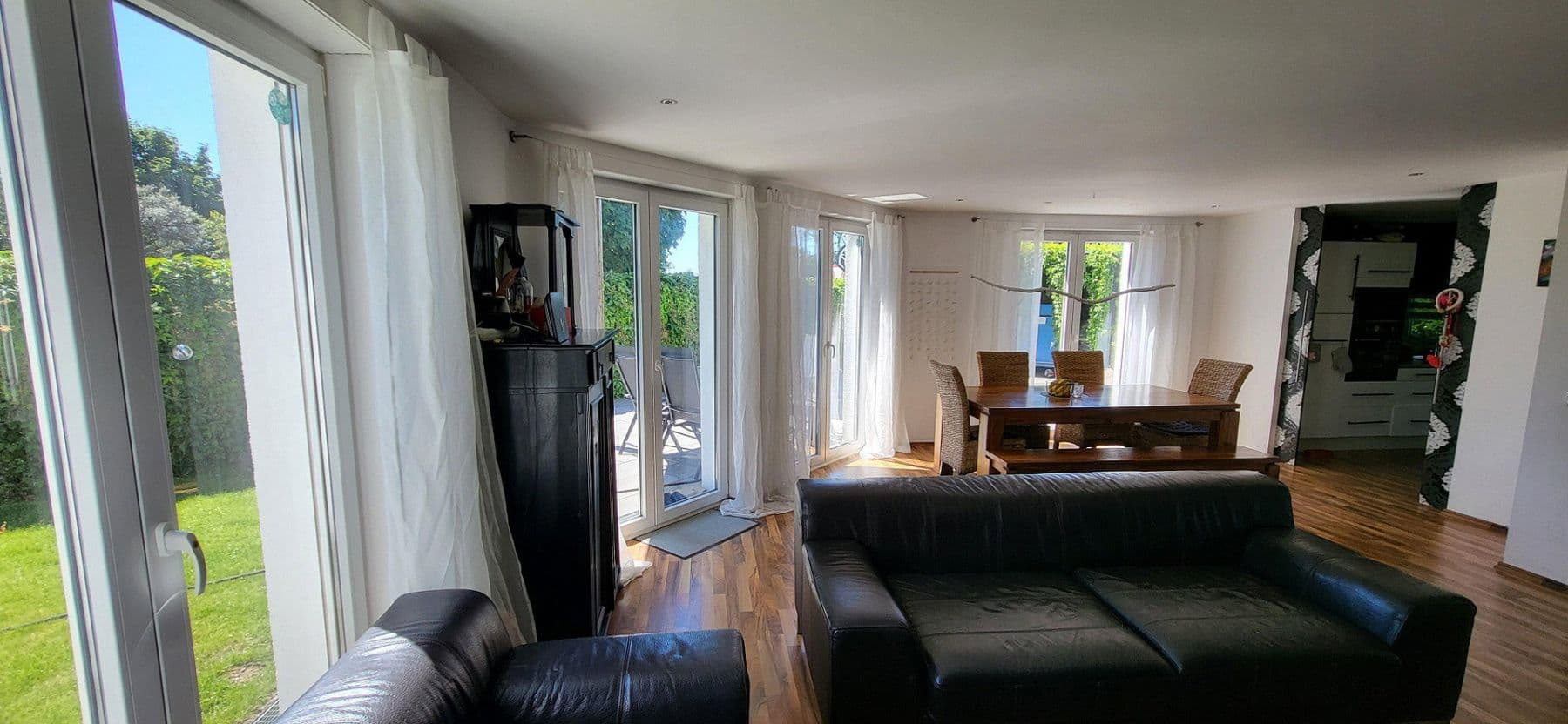 Prodej domu 135 m², pozemek 300 m², Leverkusen, Severní Porýní-Vestfálsko Prodej domu 135 m², pozemek 300 m², Leverkusen, Severní Porýní-Vestfálsko