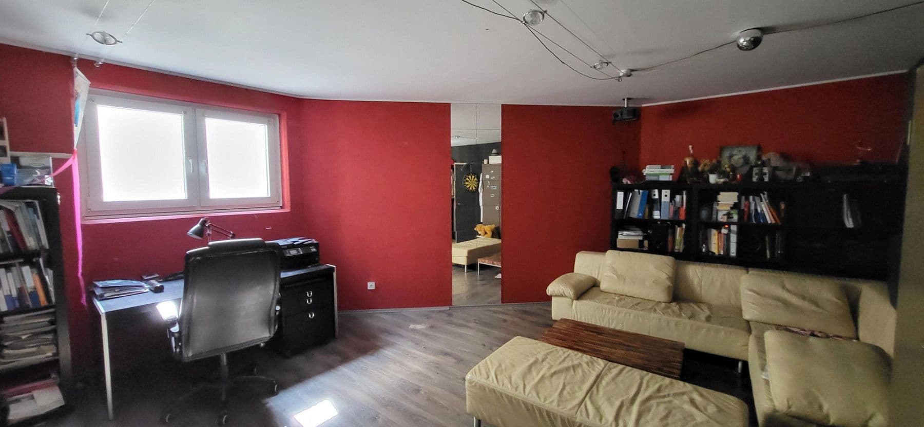 Prodej domu 135 m², pozemek 300 m², Leverkusen, Severní Porýní-Vestfálsko Prodej domu 135 m², pozemek 300 m², Leverkusen, Severní Porýní-Vestfálsko