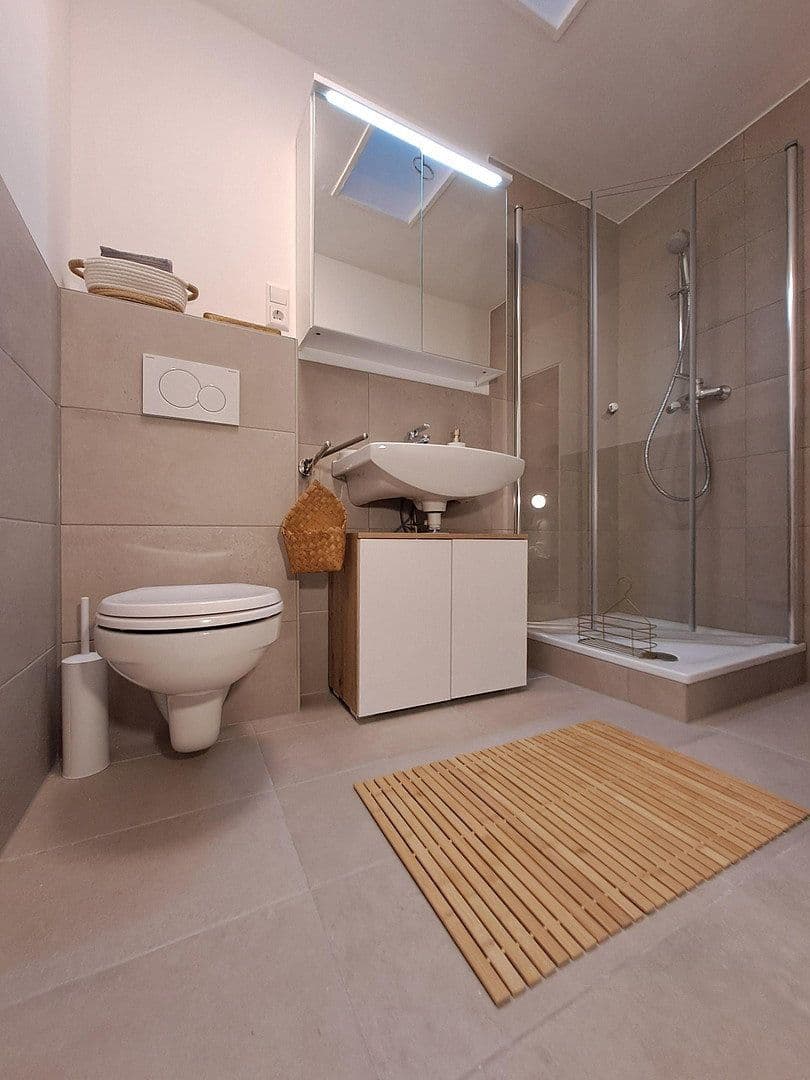 Prodej bytu 3+1 62 m², Karlsruhe, Bádensko-Württembersko Prodej bytu 3+1 62 m², Karlsruhe, Bádensko-Württembersko