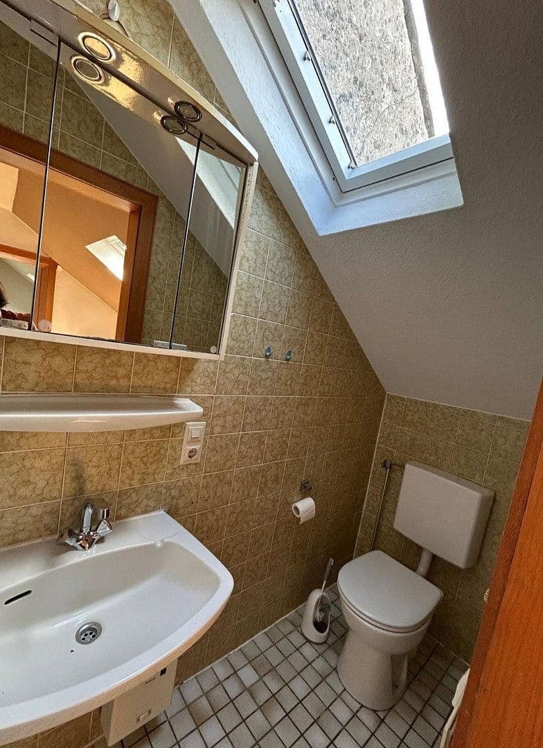 Prodej domu 250 m², pozemek 659 m², Hoher Klosterweg 3, Boppard, Porýní-Falc Prodej domu 250 m², pozemek 659 m², Hoher Klosterweg 3, Boppard, Porýní-Falc