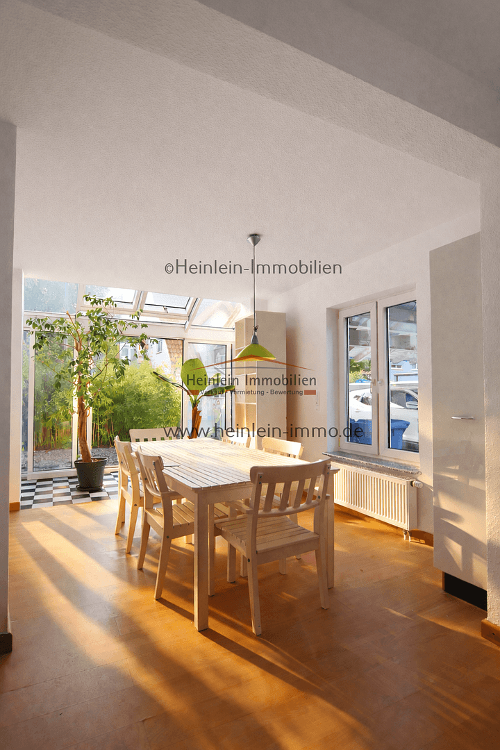 Prodej domu 184 m², pozemek 370 m², Griesheim, Hessen Prodej domu 184 m², pozemek 370 m², Griesheim, Hessen