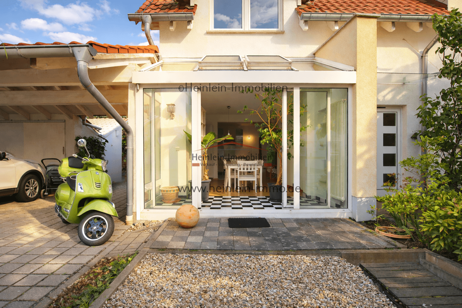 Prodej domu 184 m², pozemek 370 m², Griesheim, Hessen Prodej domu 184 m², pozemek 370 m², Griesheim, Hessen
