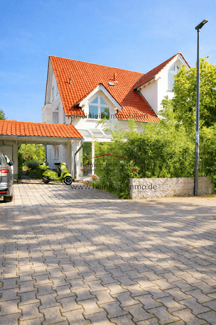 Prodej domu 184 m², pozemek 370 m², Griesheim, Hessen Prodej domu 184 m², pozemek 370 m², Griesheim, Hessen
