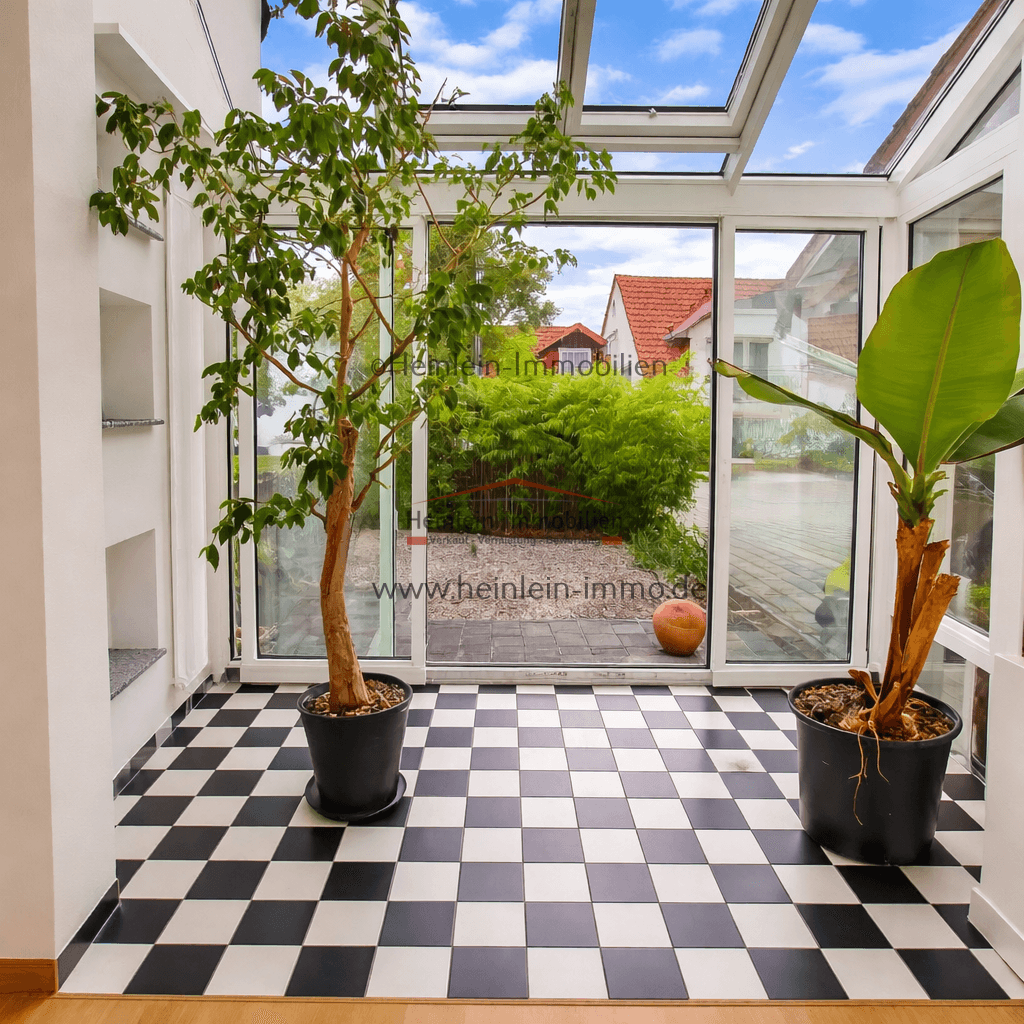 Prodej domu 184 m², pozemek 370 m², Griesheim, Hessen Prodej domu 184 m², pozemek 370 m², Griesheim, Hessen