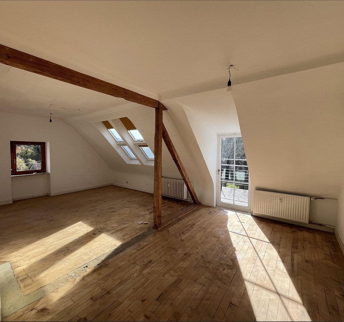 Prodej bytu 4+1 70 m², Auf der Adt 10, Saarbrücken, Země Sársko Prodej bytu 4+1 70 m², Auf der Adt 10, Saarbrücken, Země Sársko