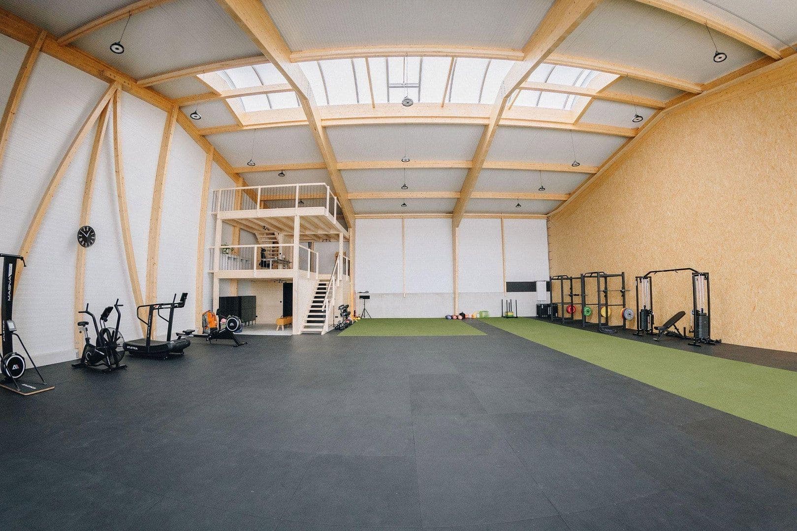 Pronájem nebytového prostoru 334 m², Hemau, Bavorsko Pronájem nebytového prostoru 334 m², Hemau, Bavorsko