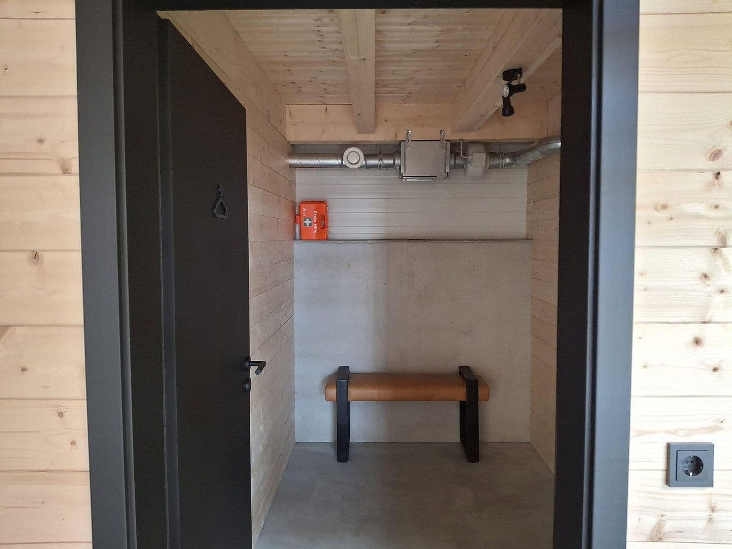 Pronájem nebytového prostoru 334 m², Hemau, Bavorsko Pronájem nebytového prostoru 334 m², Hemau, Bavorsko