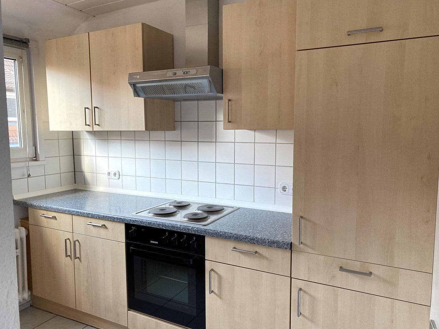Pronájem bytu 3+1 53 m², Kaiserslautern, Porýní-Falc Pronájem bytu 3+1 53 m², Kaiserslautern, Porýní-Falc