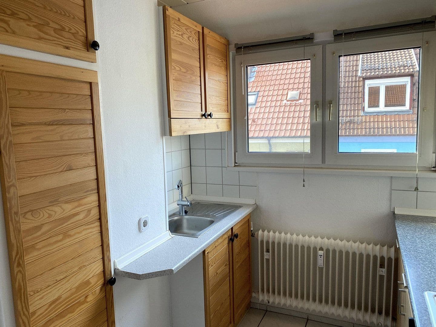 Pronájem bytu 3+1 53 m², Kaiserslautern, Porýní-Falc Pronájem bytu 3+1 53 m², Kaiserslautern, Porýní-Falc