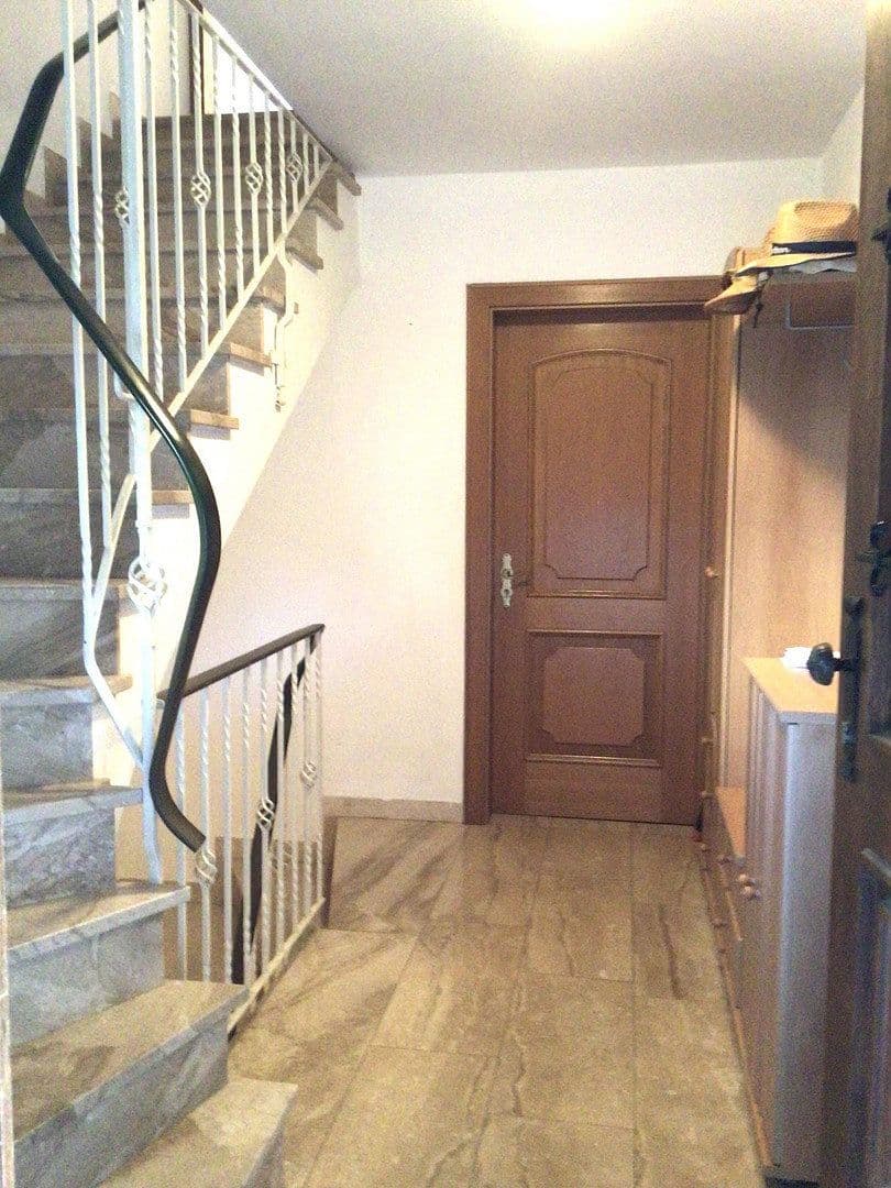 Prodej domu 253 m², pozemek 1.047 m², Grafrath, Bavorsko Prodej domu 253 m², pozemek 1.047 m², Grafrath, Bavorsko