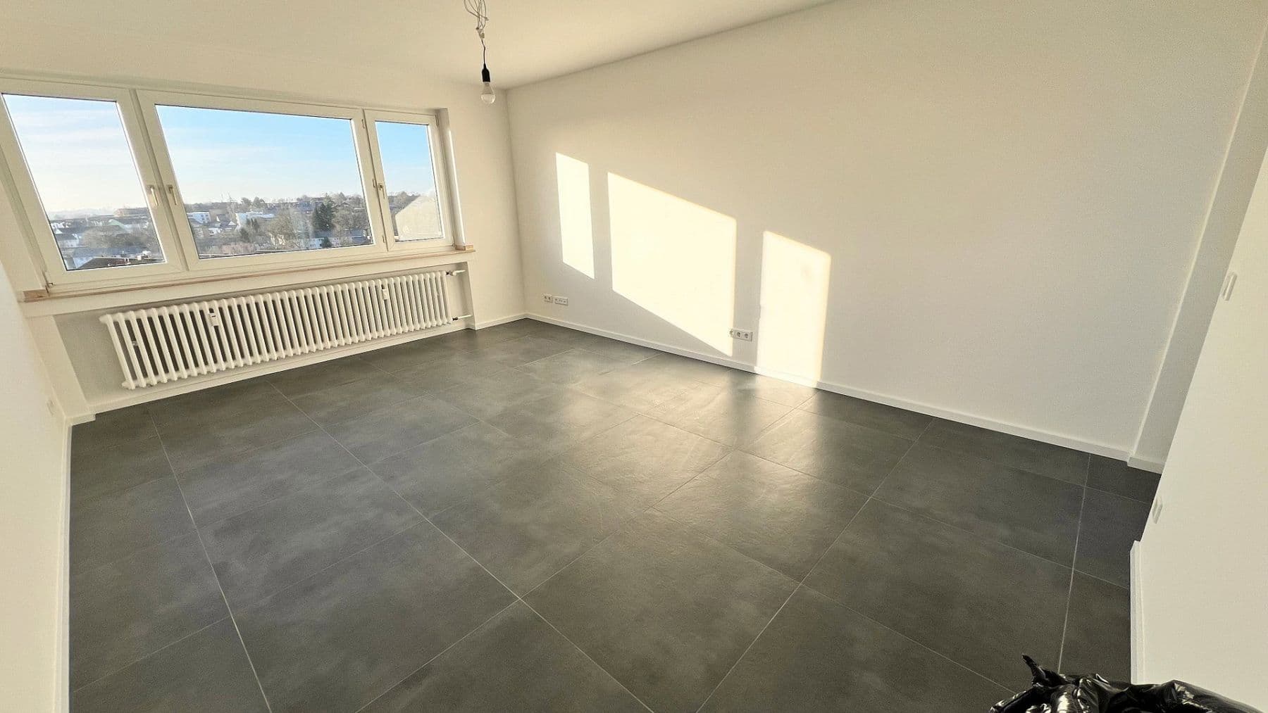 Pronájem bytu 3+1 77 m², Mettmann, Severní Porýní-Vestfálsko Pronájem bytu 3+1 77 m², Mettmann, Severní Porýní-Vestfálsko