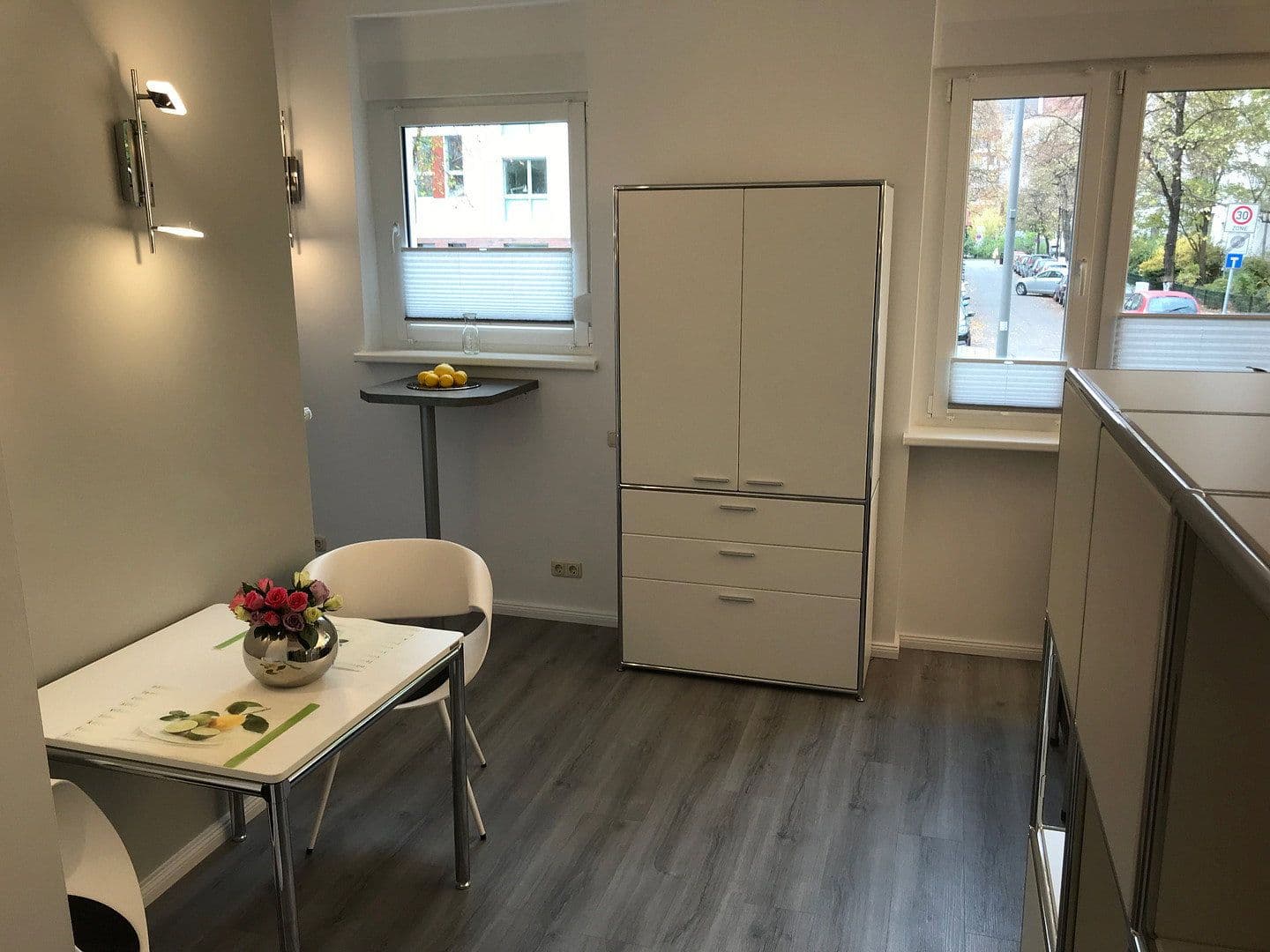 Pronájem bytu 1+1 35 m², Prinzregentenstr. 88, BERLIN, Berlín Pronájem bytu 1+1 35 m², Prinzregentenstr. 88, BERLIN, Berlín