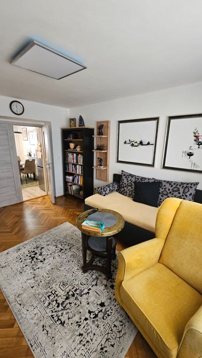 Pronájem bytu 2+1 51 m², Barákova, Roudnice nad Labem, Ústecký kraj Pronájem bytu 2+1 51 m², Barákova, Roudnice nad Labem, Ústecký kraj