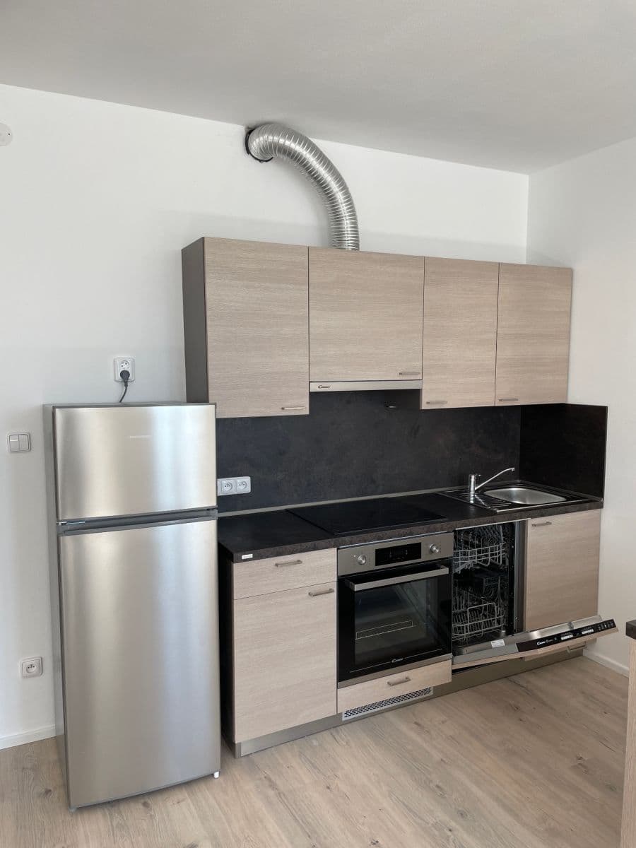 Pronájem bytu 1+kk 36 m², Říční, Svitavy, Pardubický kraj Pronájem bytu 1+kk 36 m², Říční, Svitavy, Pardubický kraj
