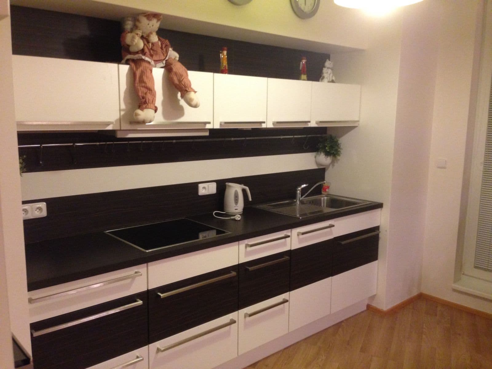 Pronájem bytu 2+kk 59 m², Milotická, Praha, Praha Pronájem bytu 2+kk 59 m², Milotická, Praha, Praha