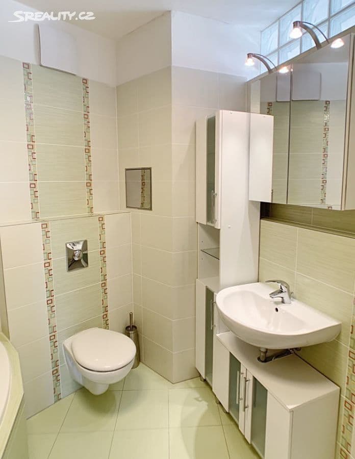 Pronájem bytu 2+kk 59 m², Milotická, Praha, Praha Pronájem bytu 2+kk 59 m², Milotická, Praha, Praha