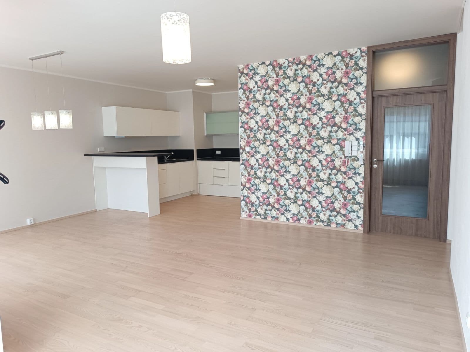 Pronájem bytu 3+kk 104 m², Zakšínská, Praha, Praha Pronájem bytu 3+kk 104 m², Zakšínská, Praha, Praha
