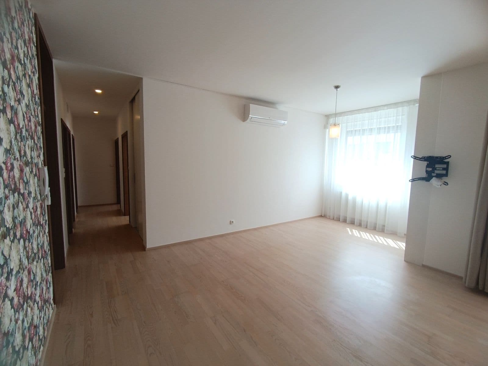 Pronájem bytu 3+kk 104 m², Zakšínská, Praha, Praha Pronájem bytu 3+kk 104 m², Zakšínská, Praha, Praha