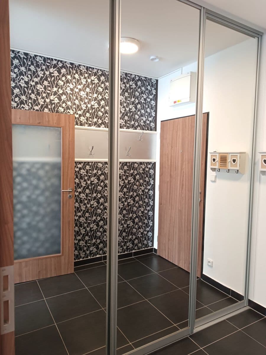 Pronájem bytu 3+kk 104 m², Zakšínská, Praha, Praha Pronájem bytu 3+kk 104 m², Zakšínská, Praha, Praha