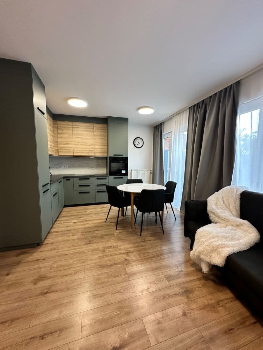 Pronájem bytu 2+kk 45 m², Pečárková, Praha, Praha Pronájem bytu 2+kk 45 m², Pečárková, Praha, Praha
