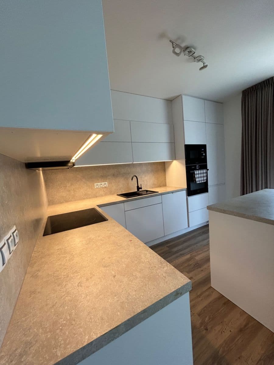 Prodej bytu 3+kk 89 m², Březinky, Nové Město nad Metují, Královéhradecký kraj Prodej bytu 3+kk 89 m², Březinky, Nové Město nad Metují, Královéhradecký kraj